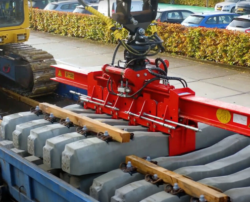 Van Eerd Dwarsliggers Lossen Kraan